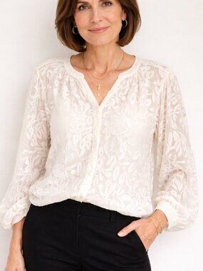 Chicos Semi Sheer Embroidered Blouse Ivory Long Sleeve Victorian Texture 16 EUC